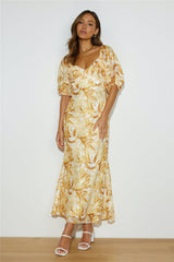 Poolside Event Midi Dress Yellow